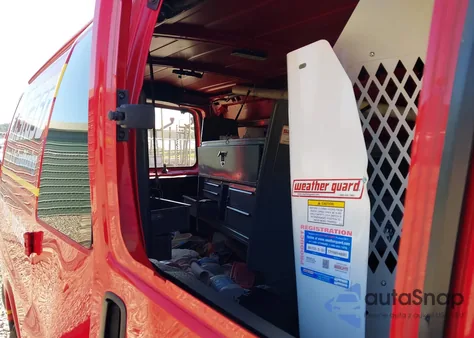 2016 Chevrolet Express 2500 Work Van from USA, damaged, VIN 1GCWGAFF0G1196307